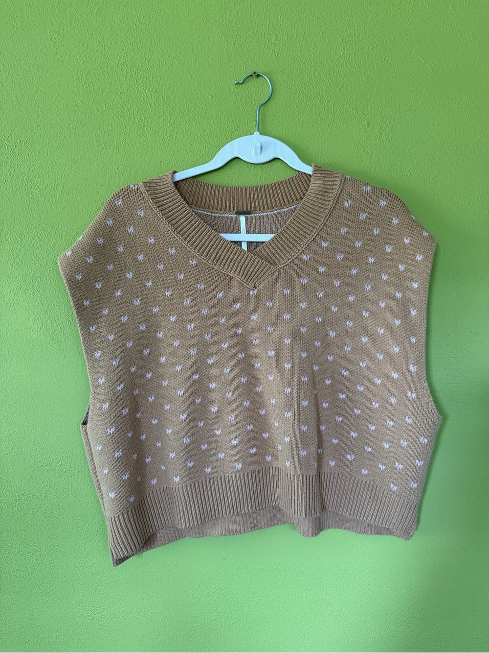 Tan and Pink Free People Easy Street Sweater Vest Size Medium - Picture 2 of 5